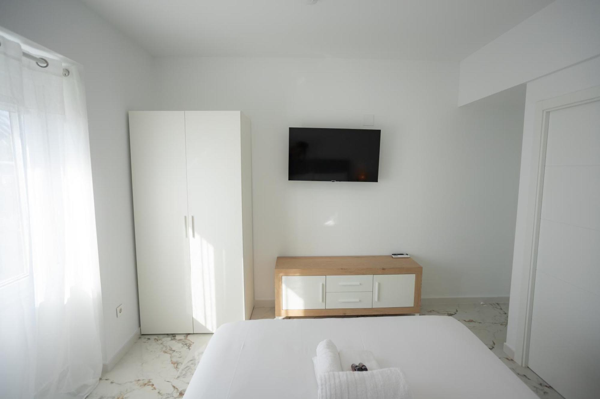 L&G Apartments Bahia Suite Alicante Buitenkant foto