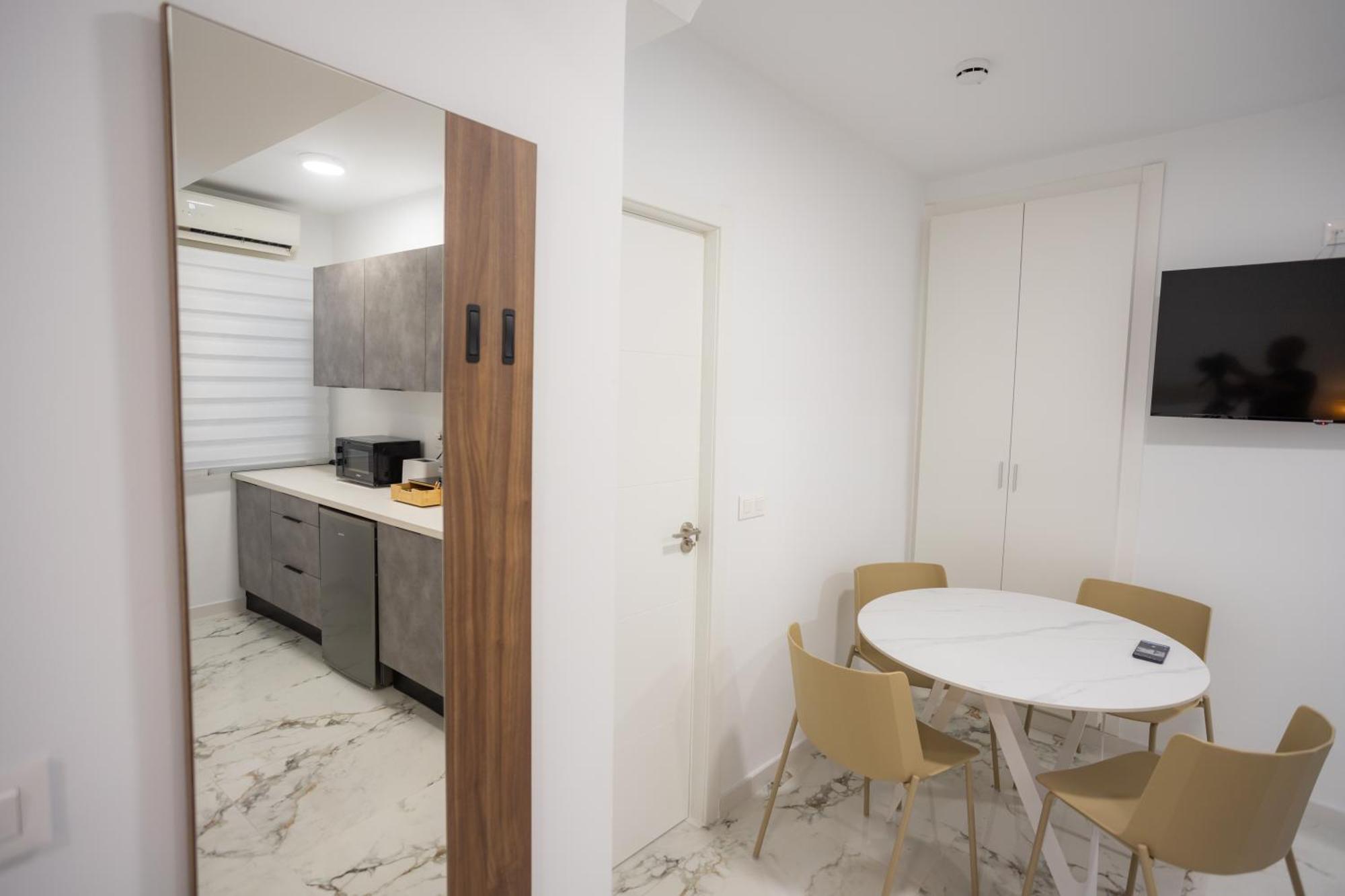 L&G Apartments Bahia Suite Alicante Buitenkant foto