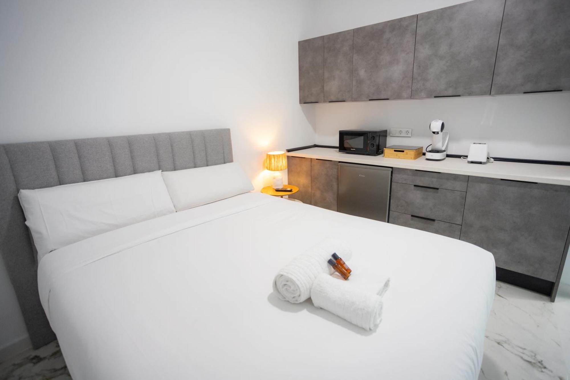 L&G Apartments Bahia Suite Alicante Buitenkant foto