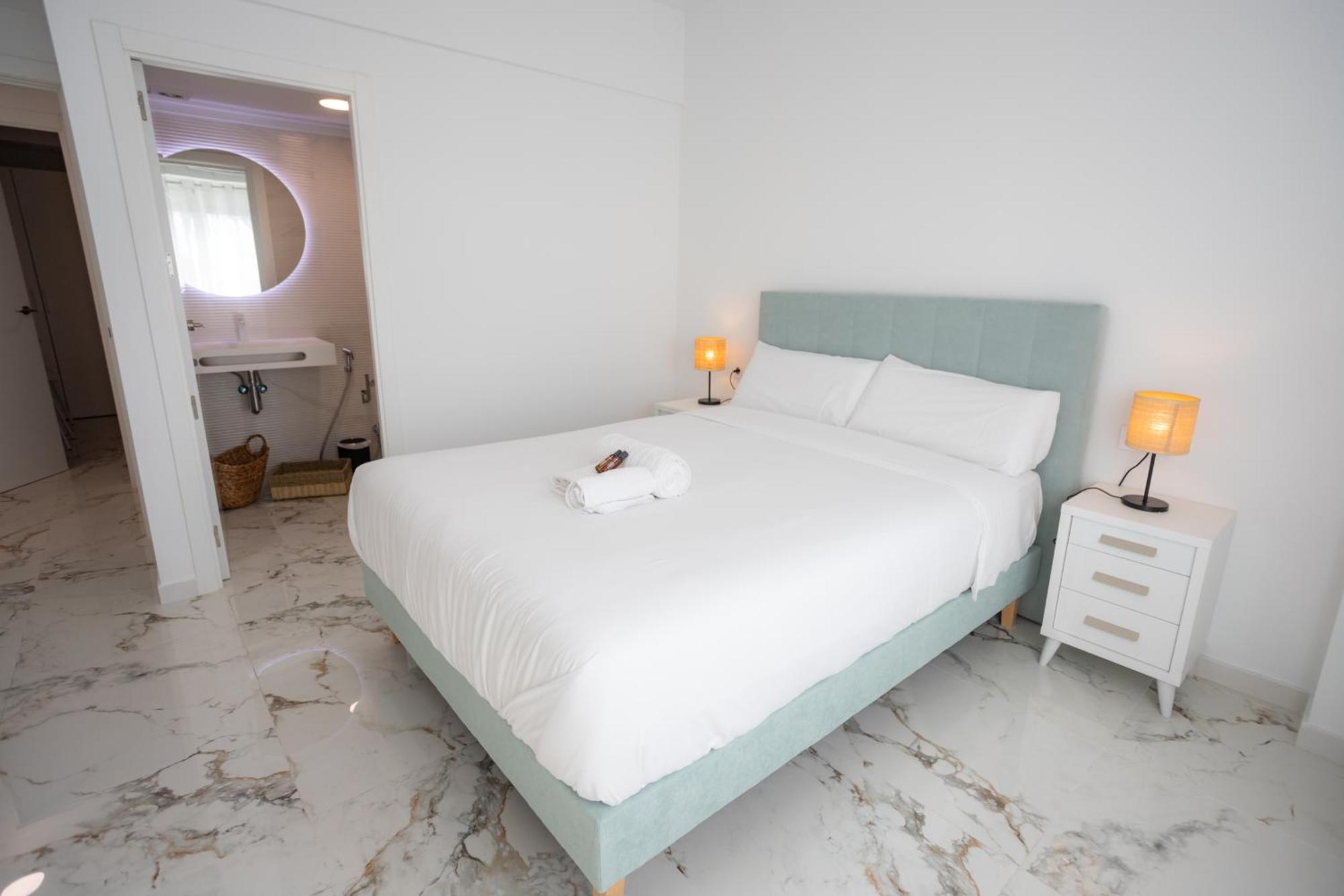 L&G Apartments Bahia Suite Alicante Buitenkant foto